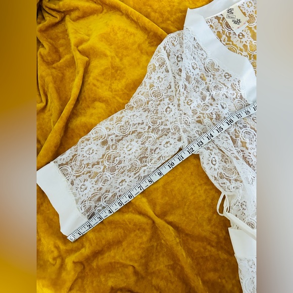 VINTAGE 70s Sears Lace Robe - Picture 7 of 9